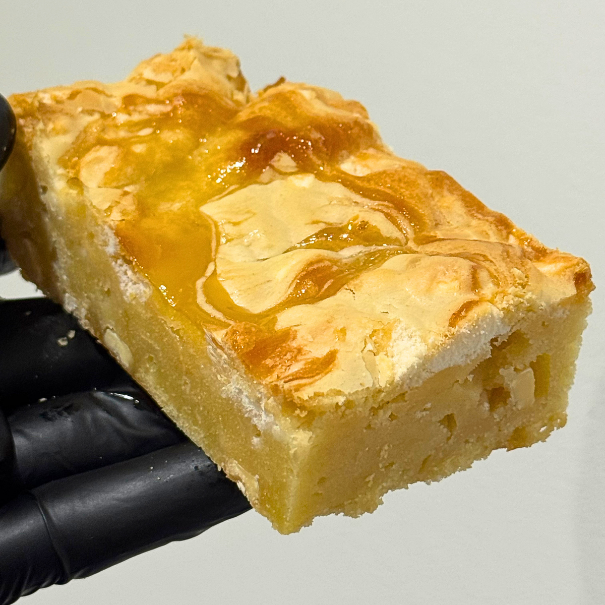 Lemon Meringue Blondie