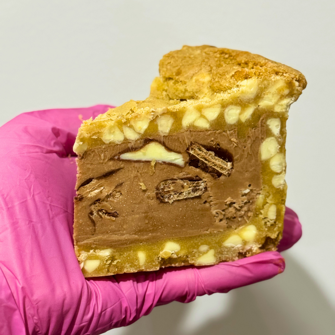 Kinder Cookie Pie
