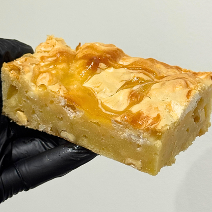 Lemon Meringue Blondie